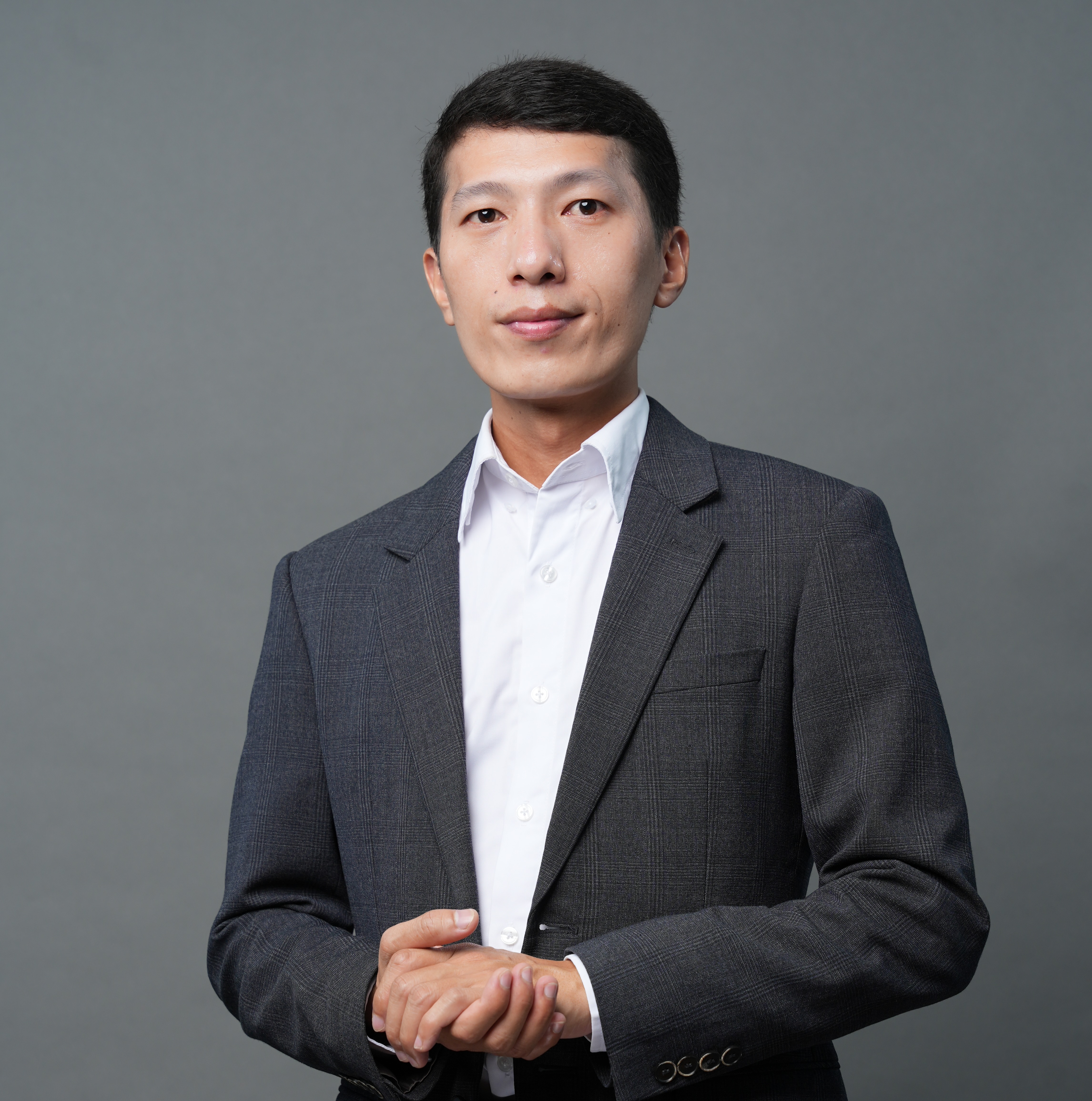 Daoyang Vatoua